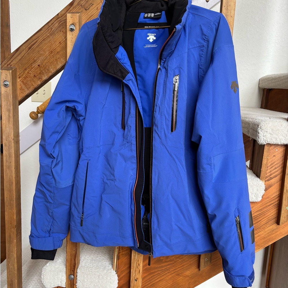 Descente Blue Ski & Snowboard Jacket
